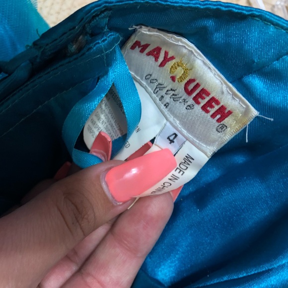 Dress - Picture 2 of 4